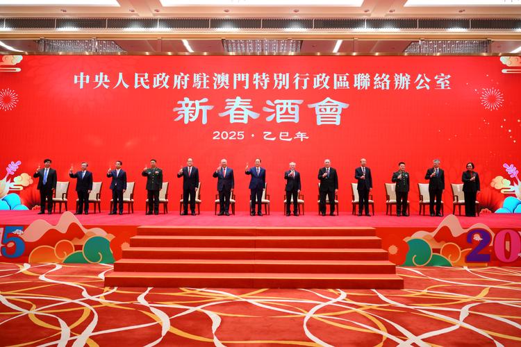 2025年新澳今晚资料大全和李国庆公布离婚进展与李国庆公布离婚进展视频